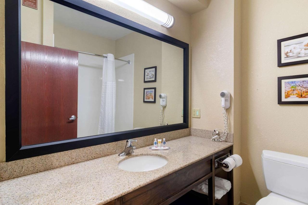 Comfort Inn & Suites Griffin Ngoại thất bức ảnh