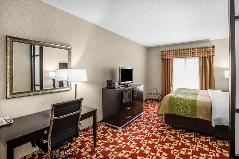 Comfort Inn & Suites Griffin Ngoại thất bức ảnh